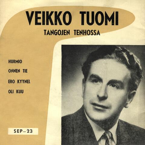 Tangojen tenhossa