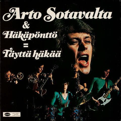 Täyttä häkää