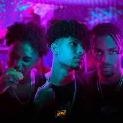 Amor e Fé (feat. Phantom Mob & Caju Clã)