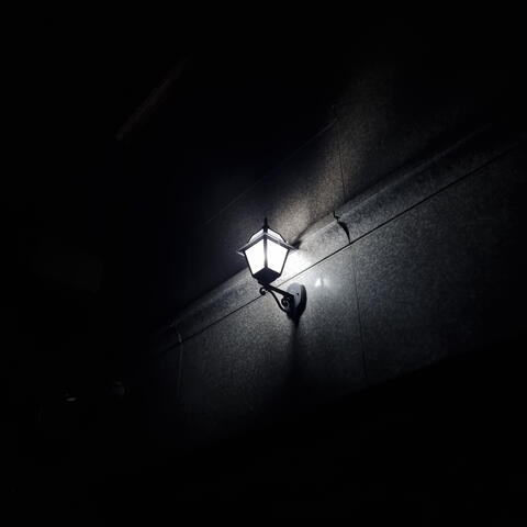 This precious night, this last night