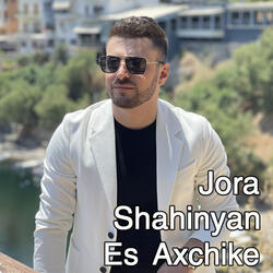 Es Axchike