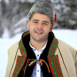 Intr-O Iesle Pe Fan Jos