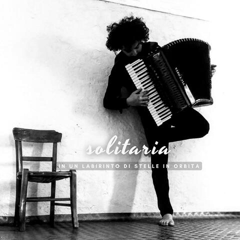 solitaria - in un labirinto di stelle in orbita