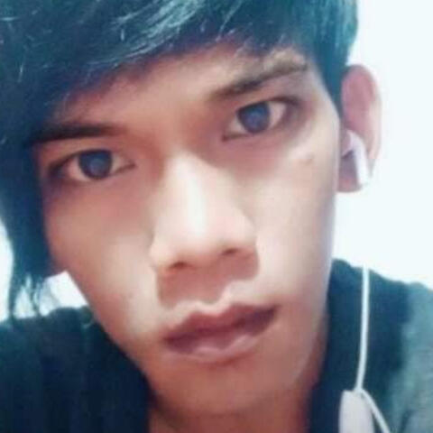 Yuna Iyun Dan Fauzana