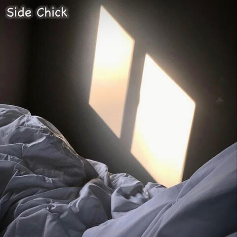 Side Chick