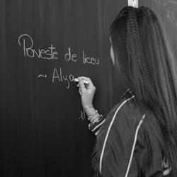 Poveste De Liceu
