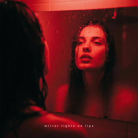 Mirror Lights on Lips