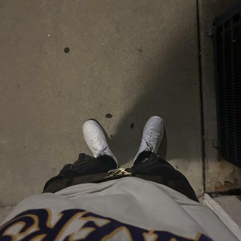 CHASE THE BAG