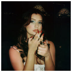 Cigarette