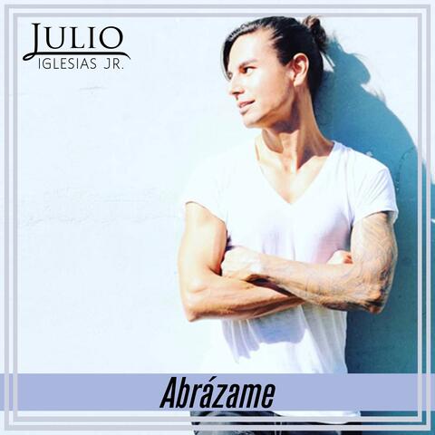 Abrázame