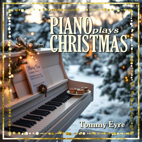 Piano Plays Christmas