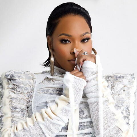 Tasha Cobbs Leonard