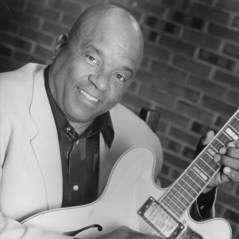 Roy Gaines
