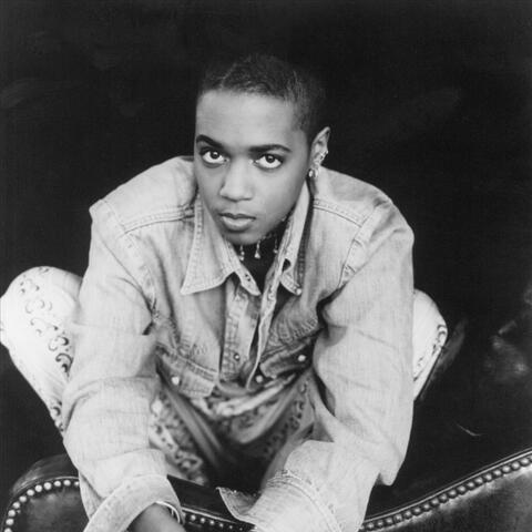 Dionne Farris