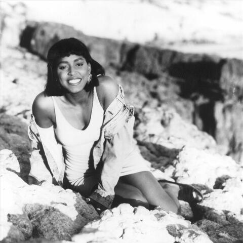 Mica Paris