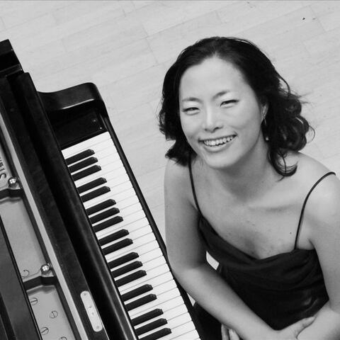 Sinae Lee