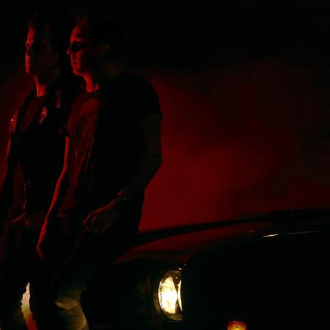 Smoke & Jackal