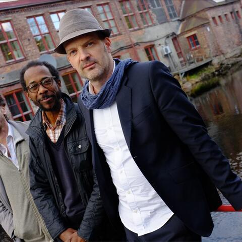 Wolfgang Muthspiel & Brian Blade