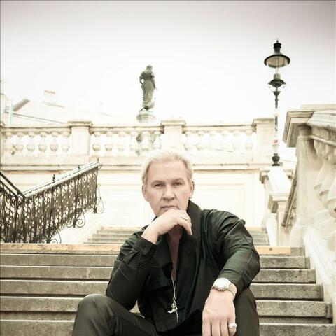 Johnny Logan