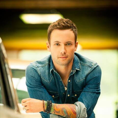 Dallas Smith