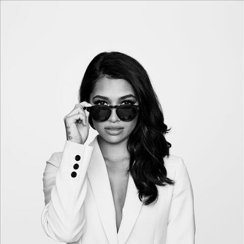 Vanessa White