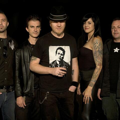 The Mahones