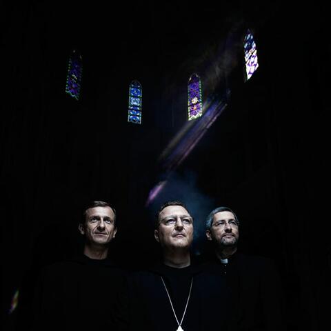 Die Priester