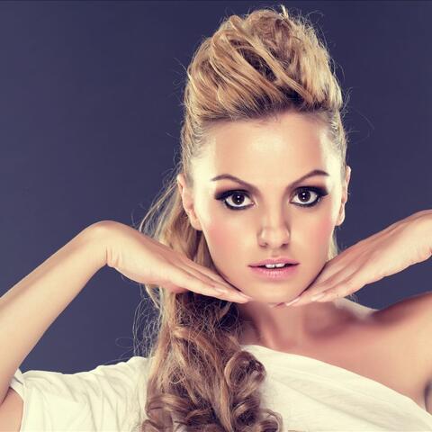 Alexandra Stan & Nervo