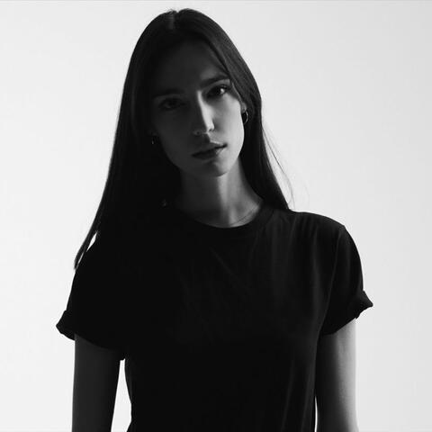 Amelie Lens