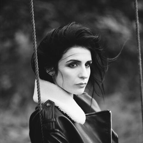 Annabel Jones