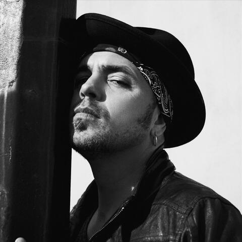 Hawksley Workman