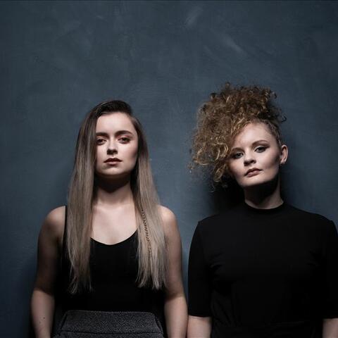 Elsa & Emilie