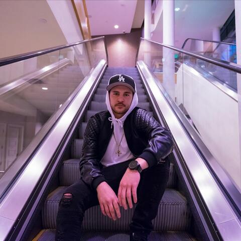 Sam F
