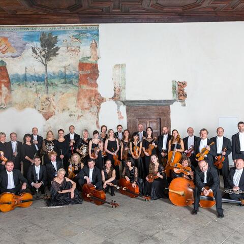 Czech Chamber Philharmonic & Petr Chrom?ák