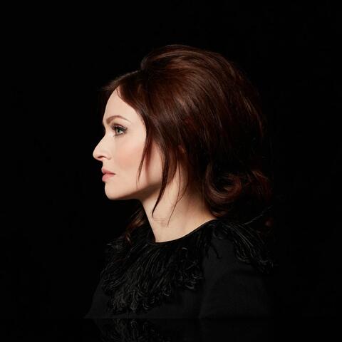 Sophie Ellis- Bextor