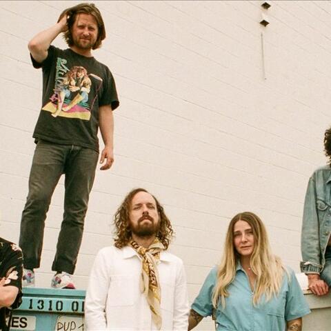 Yukon Blonde