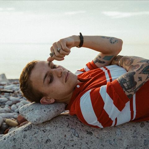 Scott Helman
