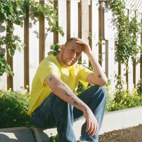 Mario Puglia & RENEE