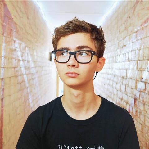 Elliott Fullam