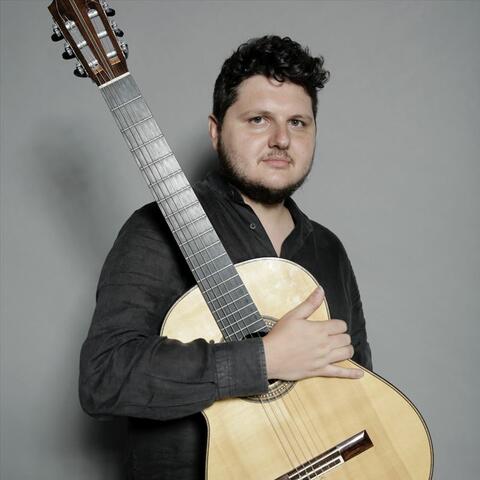 Eugenio Della Chiara