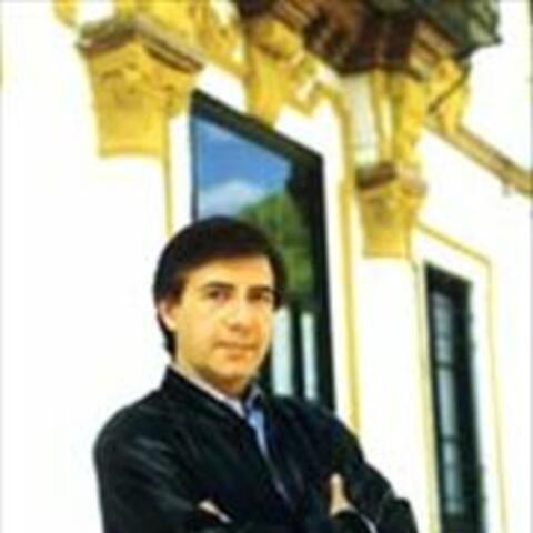 Ernesto Palacio