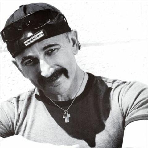 Aaron Tippin