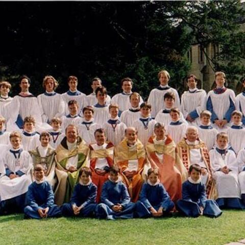 Wells Cathedral Choir, Anthony Crossland & Andrew Nethsinga