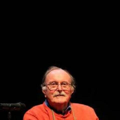 Alvin Lucier