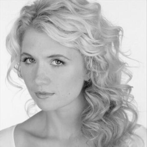 Scarlett Strallen