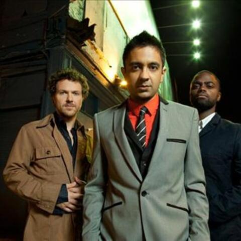 Vijay Iyer with Stephan Crump & Marcus Gilmore