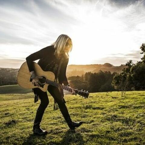 Pegi Young