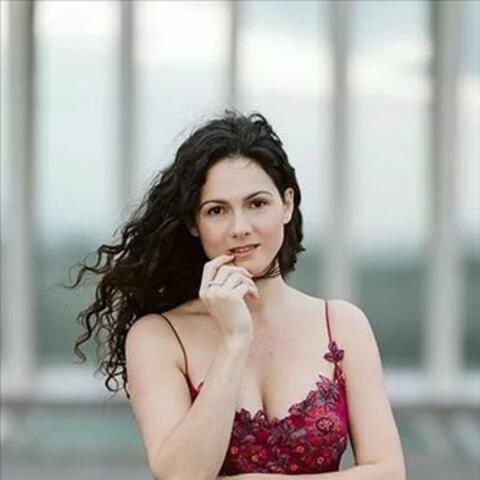 Melody Louledjian
