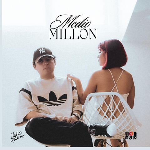 Medio Millón album art