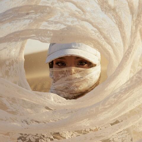 hiç olmamış gibi album art